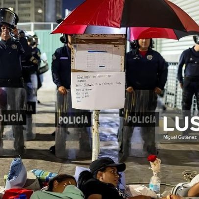 Pelo menos 444 presos políticos libertados na Venezuela, diz ONG