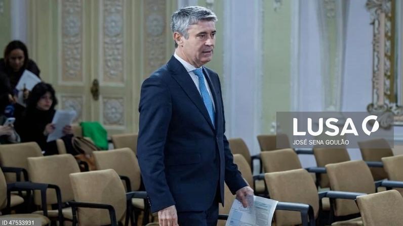 Carneiro considera que Luís Neves será personalidade forte em Governo frágil