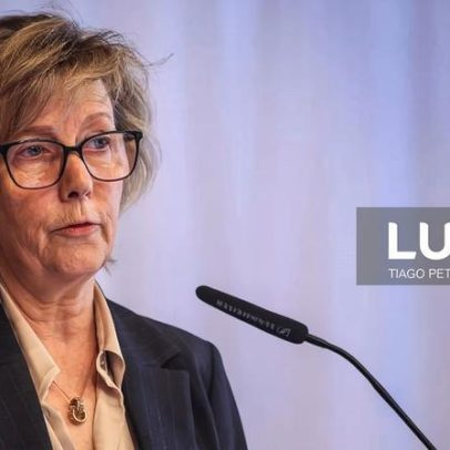 Maria Luís Albuquerque defende reforço das pensões complementares