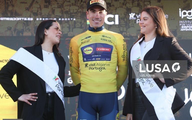 Ayuso inicia hoje defesa da amarela no crono da terceira etapa da Volta ao Algarve