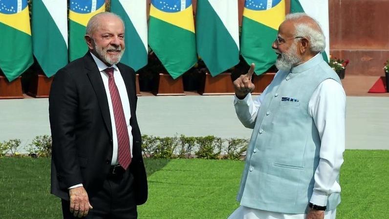 Lula pede a Trump que trate todos os países de forma igual após novas tarifas