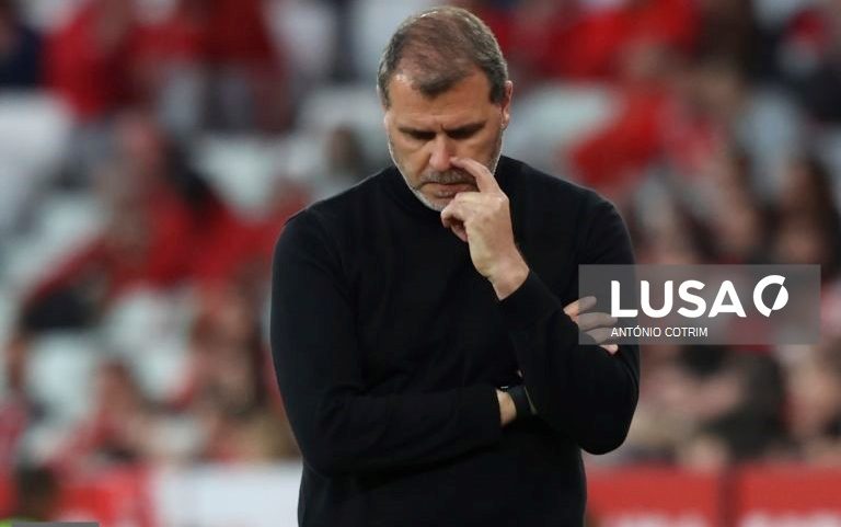 Treinador do AVS quer dar “dois passos em frente” na receção ao Estrela