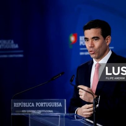 Governo reduz prazos e aumenta penalizações para acelerar pagamentos no Estado