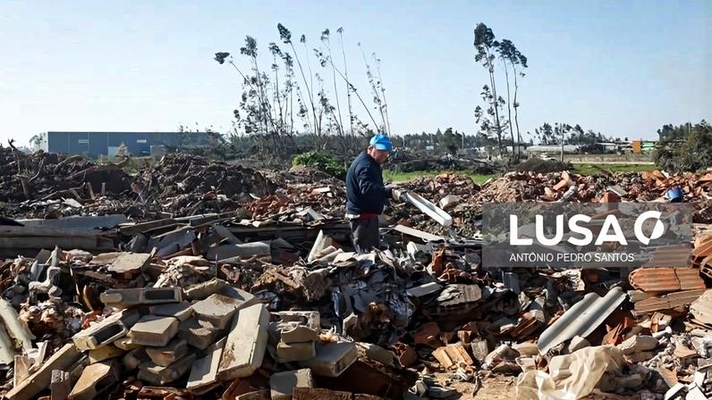 Um mês depois, Ferreira do Zêzere luta para se reerguer do caos