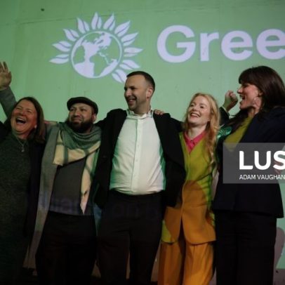 Verdes asseguram assento no Reino Unido; Trabalhistas ficam em terceiro