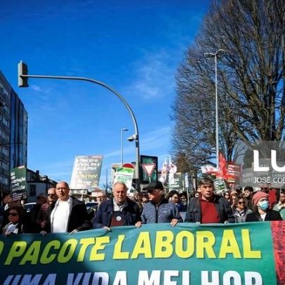 Milhares de trabalhadores protestam no Porto contra o pacote laboral