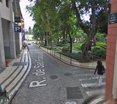 Incêndio em caixote do lixo no Funchal