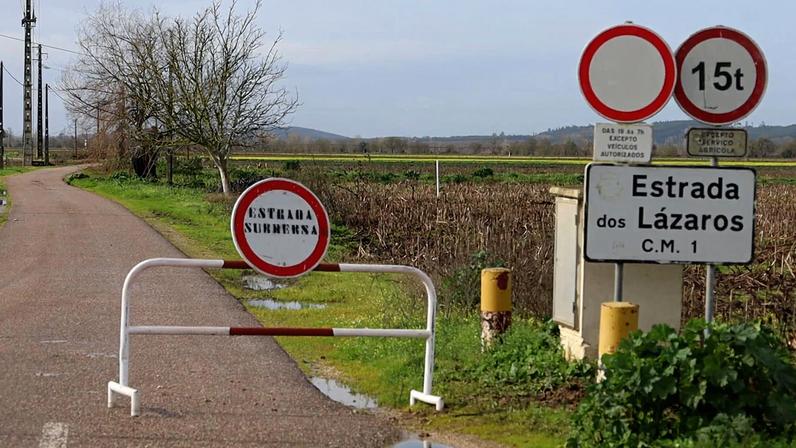 Mais de 100 estradas cortadas, principalmente nacionais e municipais