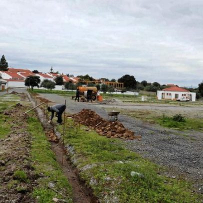 Inicia construção de muro no Parque de Feiras e Mercados