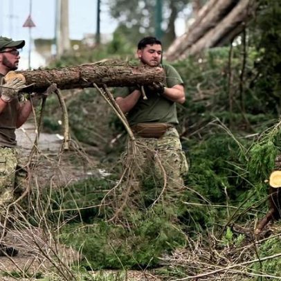 Coruche recebe apoio de militares da Marinha para assistência à população