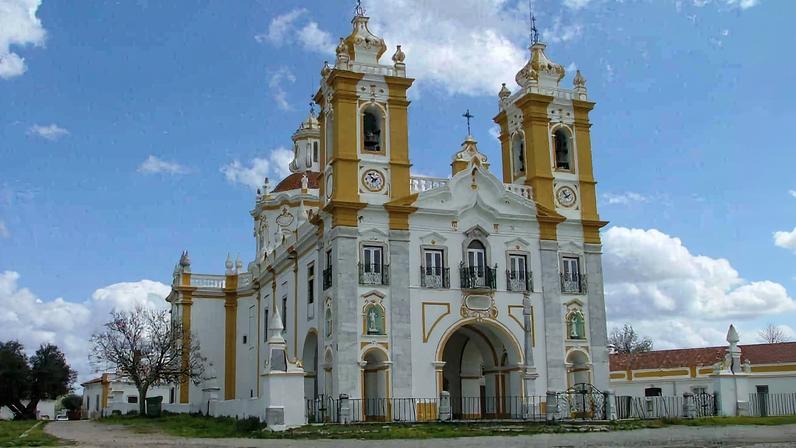 Viana do Alentejo inaugura área de serviço de autocaravanas