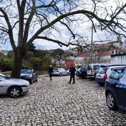 Autoridades retiram viaturas por instabilidade de barreiras no acesso a Santarém