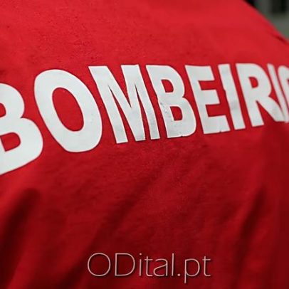 Carro cai em ribeira perto da Barragem da Amoreira, Serpa; mergulhadores chamados