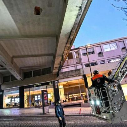 Rua de Sá da Bandeira reabre ao trânsito após reparação de danos em prédio