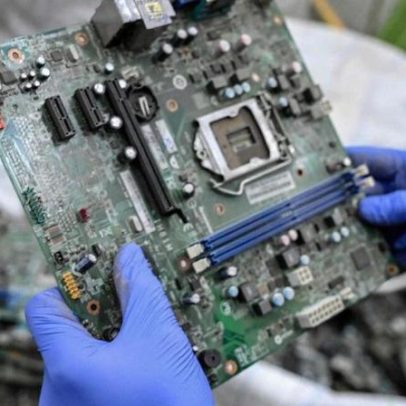 Índia aposta no lixo eletrónico para obter minerais essenciais