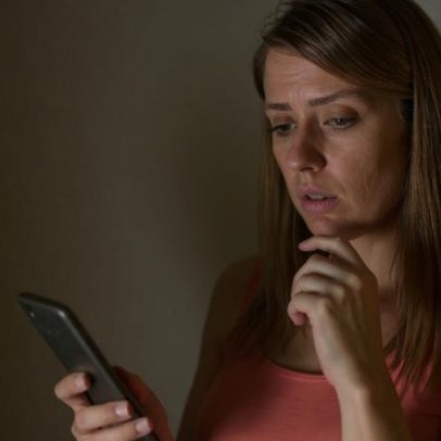 Mulheres portuguesas fazem mais ghosting em apps de encontros, aponta estudo