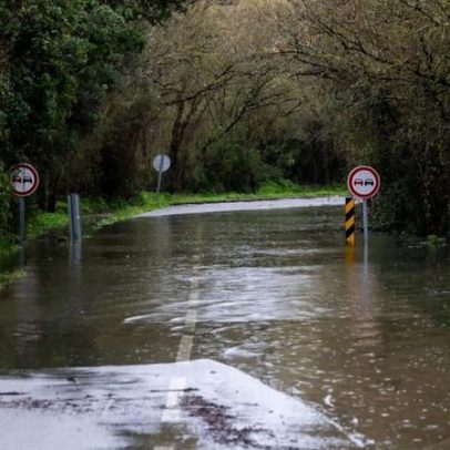 Homem de 63 anos morre após carro ficar submerso em Serpa