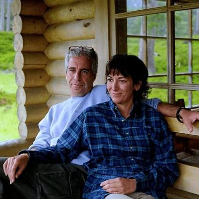 Ghislaine Maxwell recusa responder à comissão do Congresso sobre Epstein