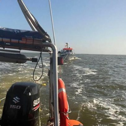 Dois pescadores resgatados em Sesimbra após embarcação meter água