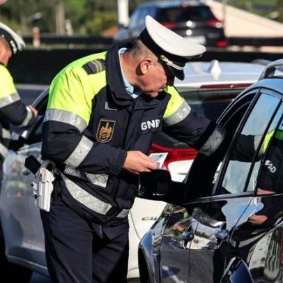 Condutor alcoolizado com carta caducada provoca acidente ao fugir da GNR