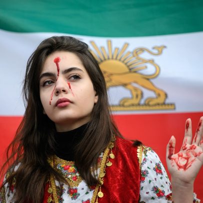 Iranianos lutam pela liberdade; o silêncio já não é opção