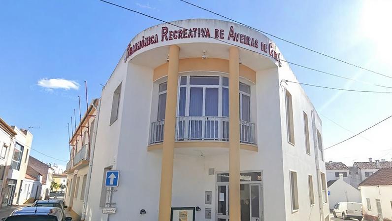 Assalto a Filarmónica de Aveiras de Cima obriga a cancelar concerto de Ano Novo