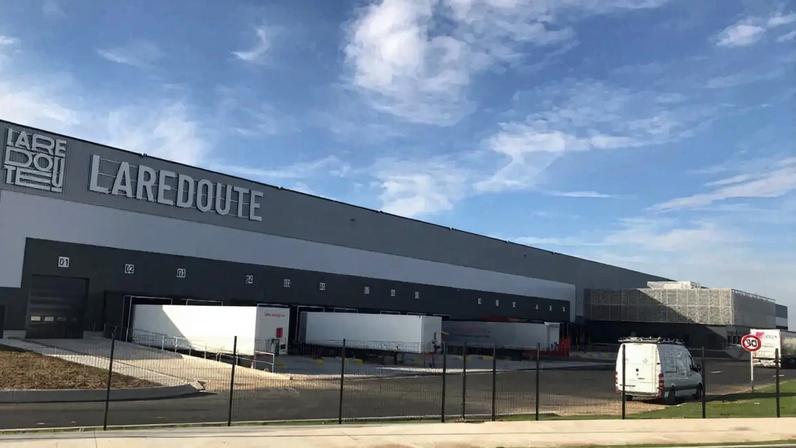 Imagem de contexto do artigo La Redoute avisa para eventuais atrasos após destruição da depressão Kristin