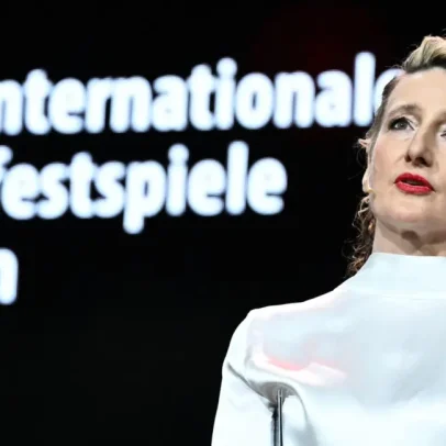 Governo alemão adia decisão sobre futuro da diretora do festival de Berlim