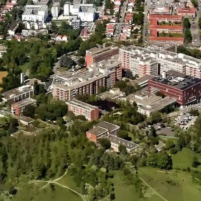 Especialistas em bombas chamados a hospital para retirar obus de paciente