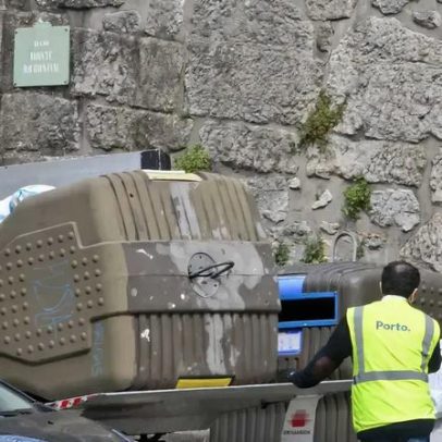 Pena de homem que matou amigo e pediu ajuda à TVDE para atirar o corpo no Douro reduzida