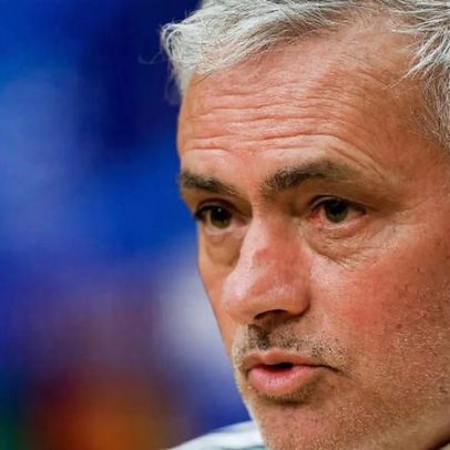 Mourinho afasta rumores sobre Real Madrid; tem mais um ano no Benfica