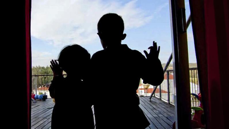 Fase piloto prevê a participação inicial de três farmácias por região, sendo que cada uma acompanhará quatro doentes