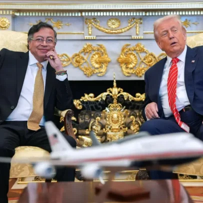 Trump reúne-se com o presidente da Colômbia à porta fechada na Casa Branca