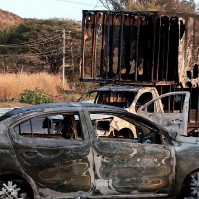 México fecha escolas e tribunais após morte de El Mencho