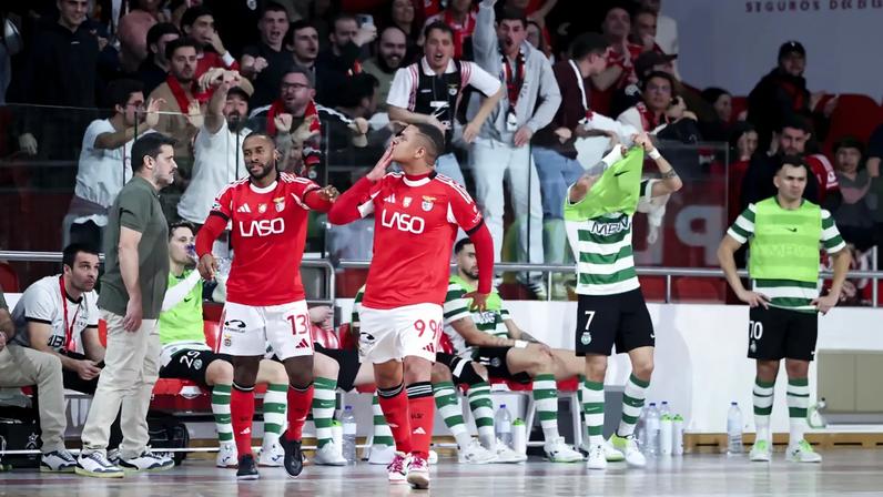 Manchester United consolida quarto lugar na Premier League