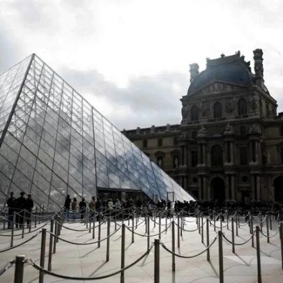 Presidente do Louvre demite-se