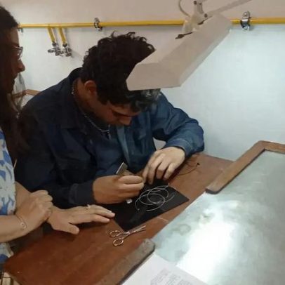 Artífices da filigrana criam a associação Alma do Fio