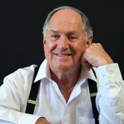 Deixamos o Luís trabalhar e mostramos o resultado