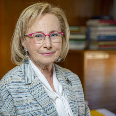 Graça Freitas apoia Seguro, que será excelente presidente e voz de rigor