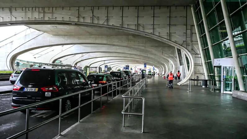 PJ investiga morte de mulher em apartamento em Braga