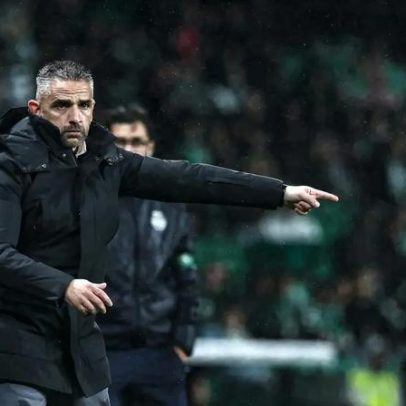 Rui Borges quer Sporting concentrado no AVS e não no F. C. Porto