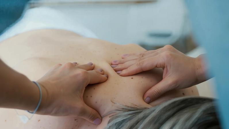 Imagem de contexto do artigo Bulgária investiga imagens íntimas filmadas em salões de beleza encontradas em sites pornográficos