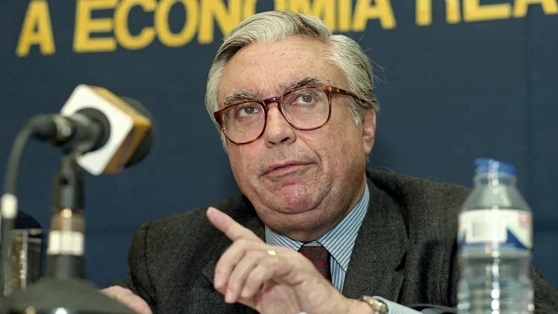 Lesado julgou estar a entregar dinheiro a apostador profissional