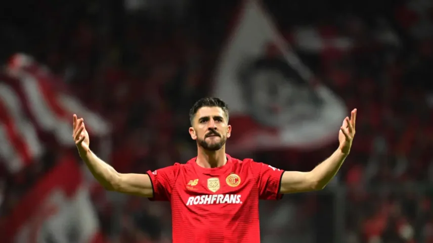 Paulinho está há duas épocas na equipa mexicana e já marcou 49 golos