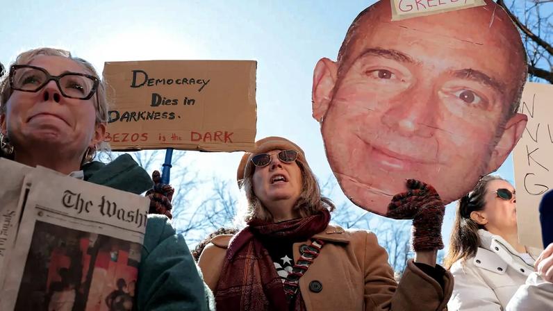 Imagem de contexto do artigo Centenas manifestam-se contra os despedimentos no "The Washington Post"