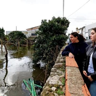Douro transbordou na madrugada, ocupando margens de Porto e Gaia