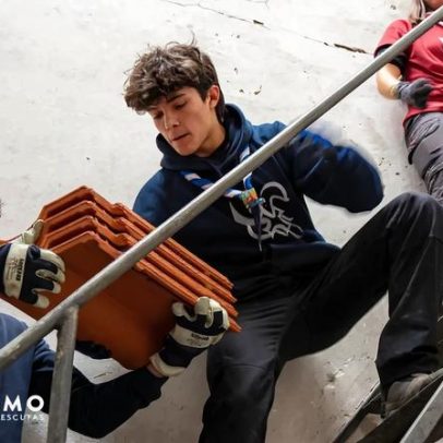 Dois mil escuteiros ajudam populações atingidas pelo mau tempo com distribuição