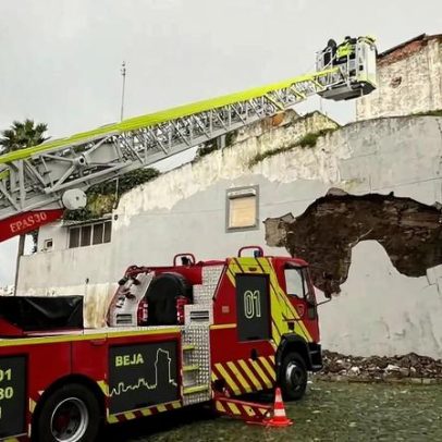 Três dezenas retiradas de edifício em Beja com risco de ruir