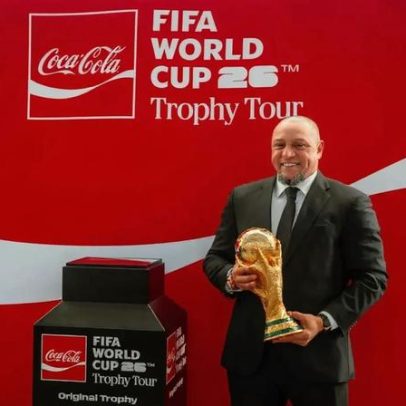 Roberto Carlos diz que seria bom ver Thiago Silva ao lado de Marquinhos na Copa