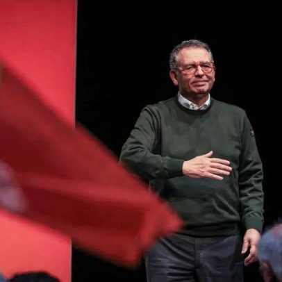 António José Seguro afirma não ficar à espera de crises que cheguem a Belém